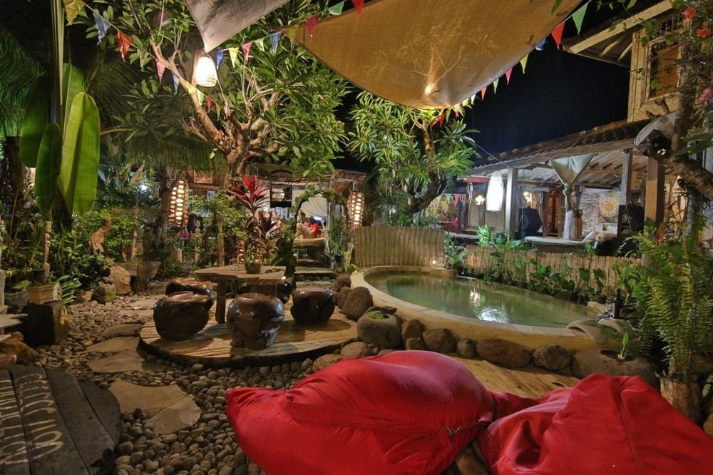 Santhiku Hotel & Spa Lovina Dış mekan fotoğraf