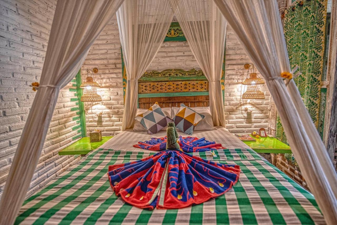 Santhiku Hotel & Spa Lovina Dış mekan fotoğraf