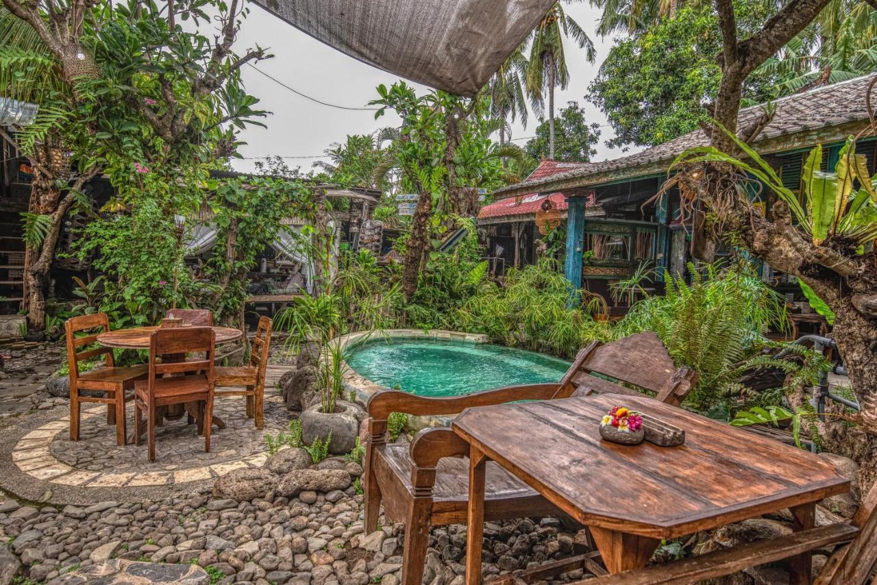 Santhiku Hotel & Spa Lovina Dış mekan fotoğraf