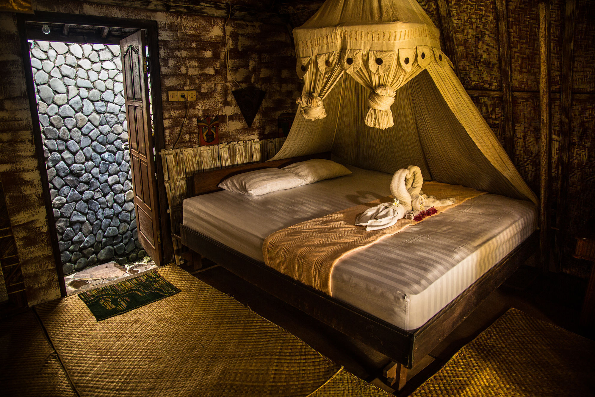 Santhiku Hotel & Spa Lovina Dış mekan fotoğraf