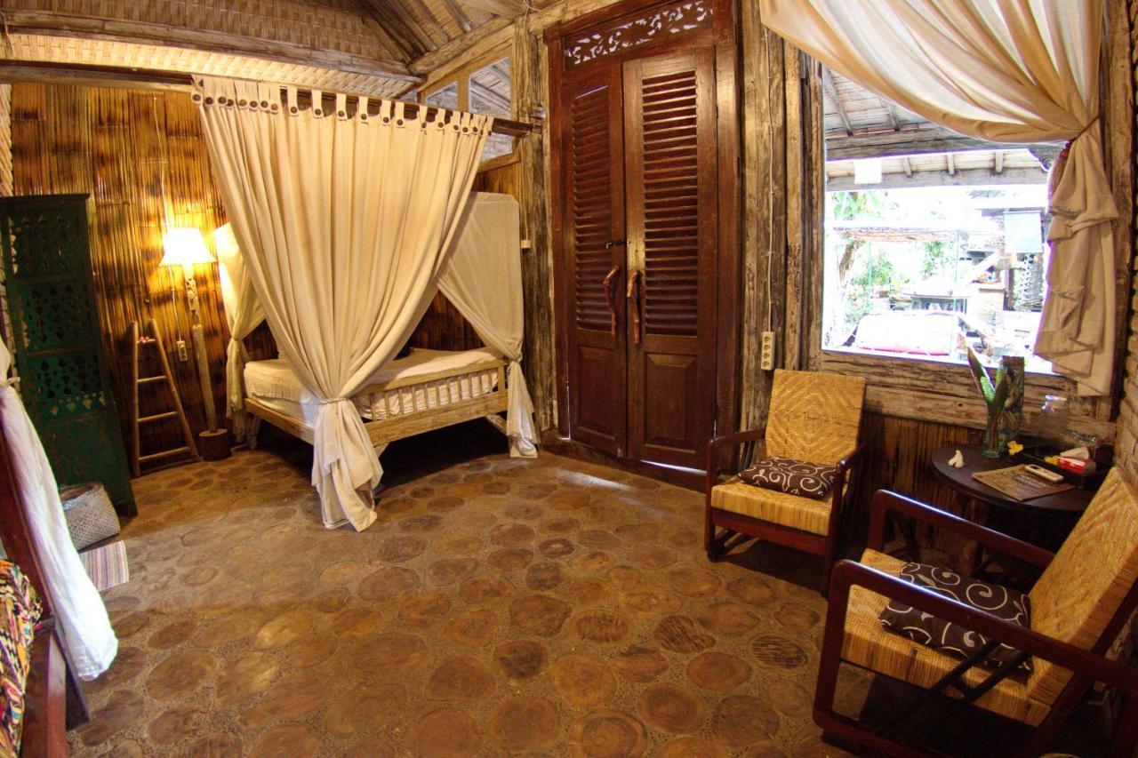 Santhiku Hotel & Spa Lovina Dış mekan fotoğraf